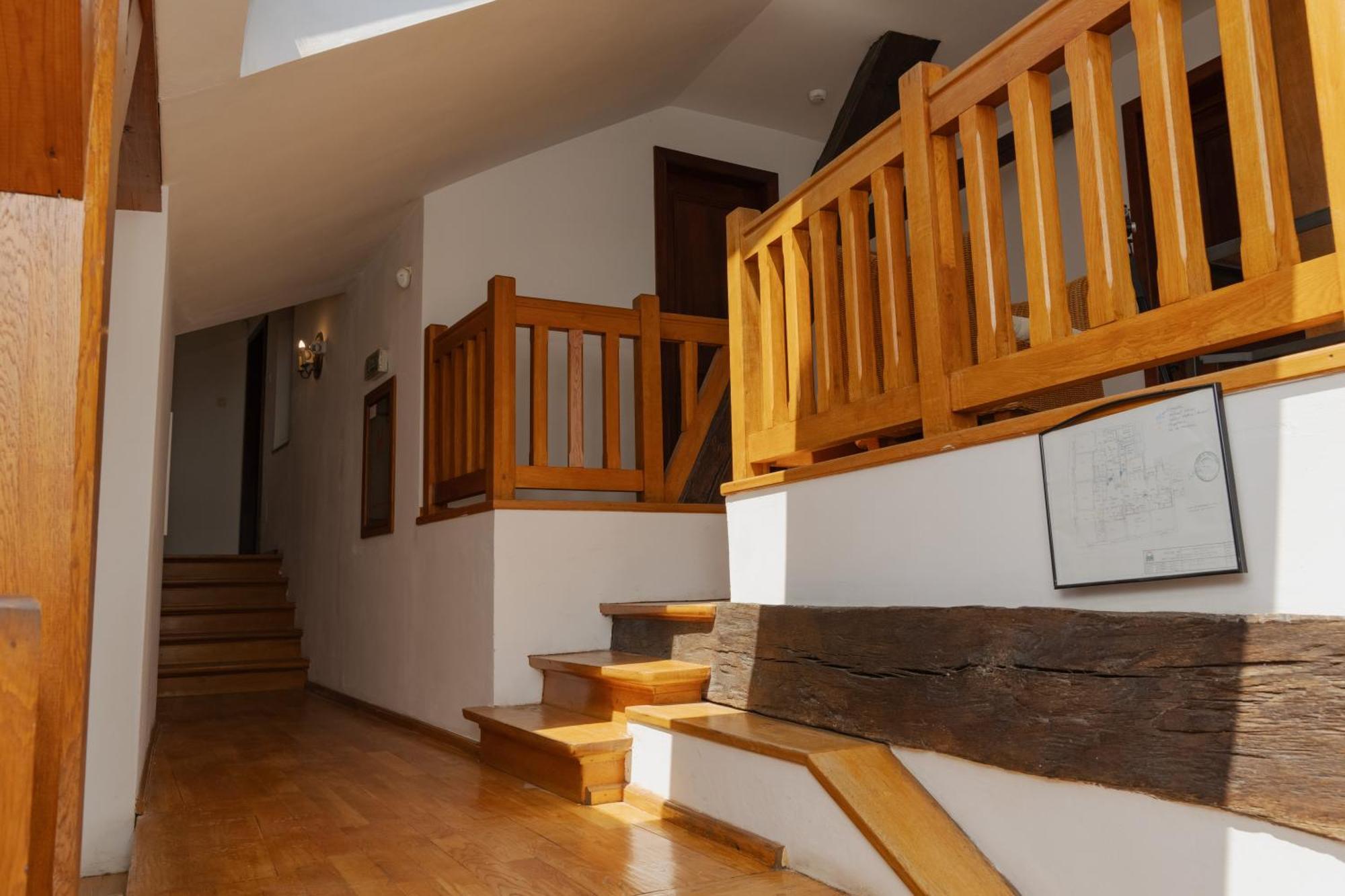 Готель Casa Cu Cerb Сігішоара Екстер'єр фото
